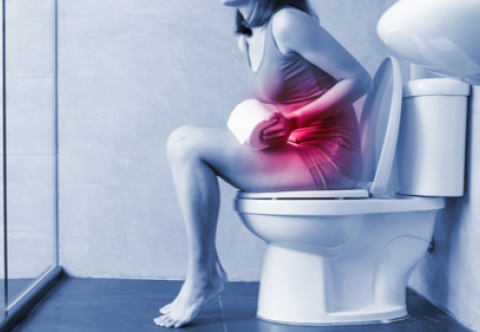 Táo bón mạn tính có liên quan tới ung thư đại trực tràng hay không?